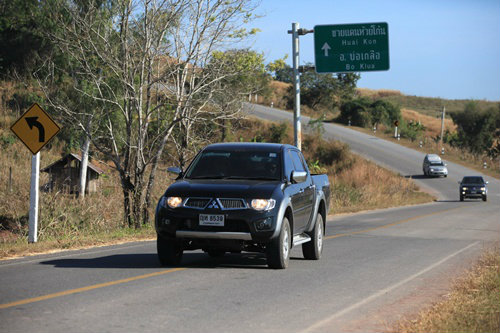 Test drive Mitsubishi Triton plus 178 HP