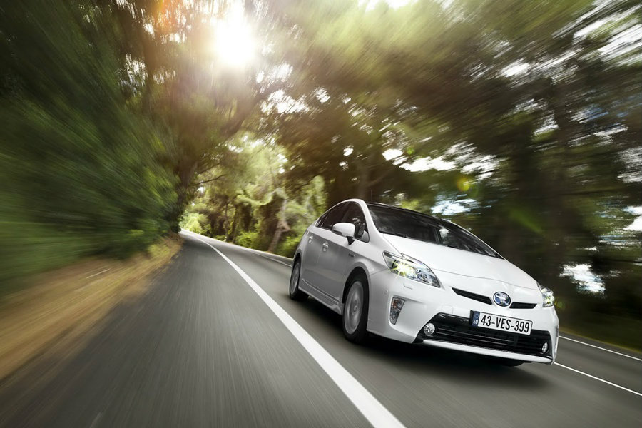 Sanook! Go For Green : 2012 Toyota Prius ..เผยโฉมทันสมัย ลุคใหม่ที่แดนผู้ดี