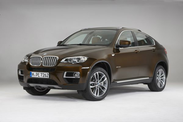 2013 BMW X6 ปรับตัวหรูให้ทันสมัย