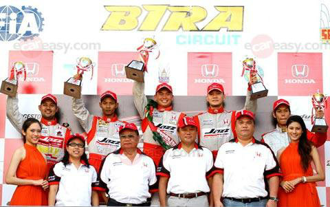 ฮอนด้า เรซซิ่ง เฟส 2011