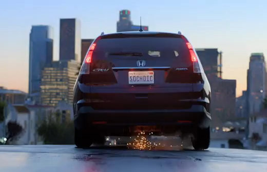 Honda CR-V 2012 อวดโฉมในโฆษณาพร้อมลุยขับ 50 รัฐทั่วอเมริกา