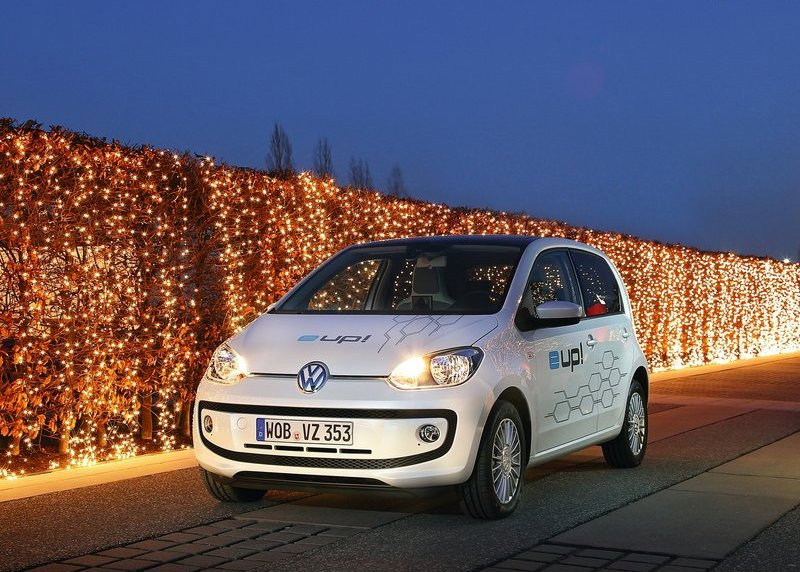 Sanook! Go For Green : Volkswagen E-Up ..ซิตี้คาร์ตัวดังในคราบไฟฟ้า