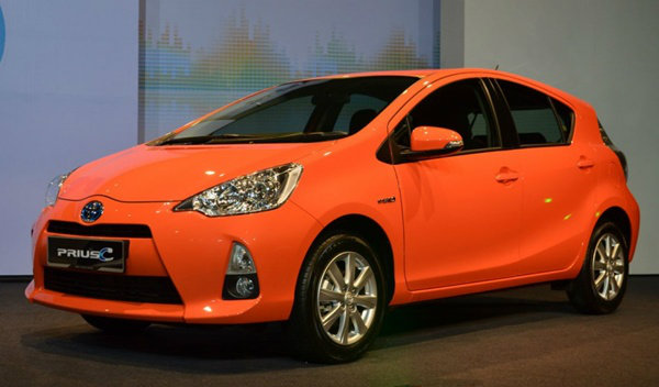 New shop prius c