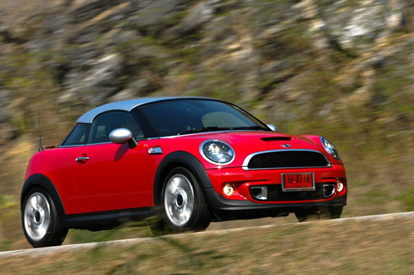 Mini Coupe เบ่งพลัง E20 ทัชดาวน์เมืองไทยในราคา 2.3 ล้าน