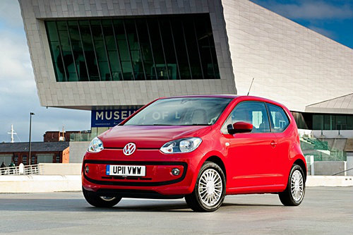 Volkswagen Up แตะเท้าเมืองผู้ดีเปิดราคาแค่ 7,995 ปอนด์