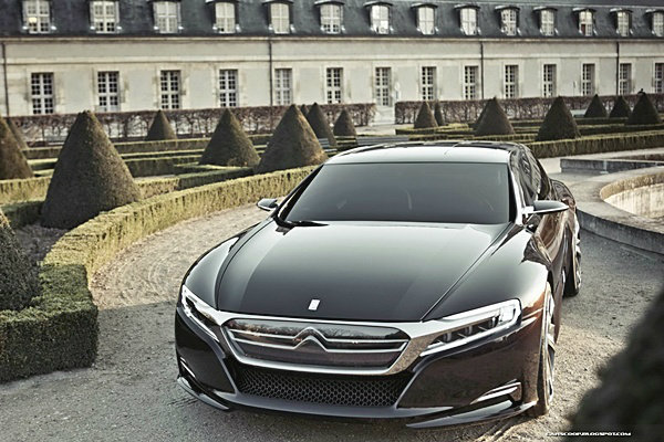Citroen Numero9 รวมทุกความล้ำไว้ในคันเดียว