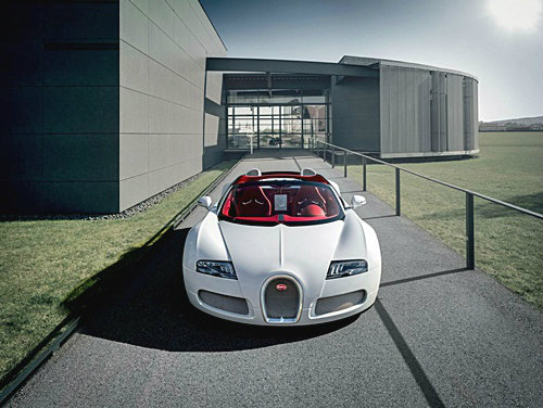 Bugati Veyron Grandsport Wei Long Edition เปิดอีกเวอร์ชั่นยอดไฮเปอร์คาร์ที่ปักกิ่ง