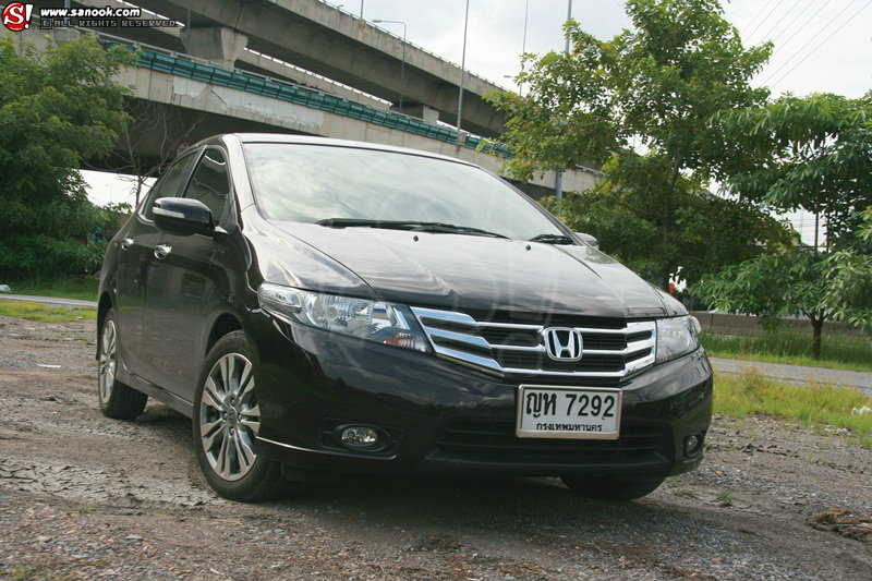 Sanook Drive : Honda city  เจ้าซิตี้คาร์คันนี้ยังเจ๋งอยู่