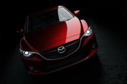 เผยภาพใหม่ว่าที่ 2014 Mazda 6
