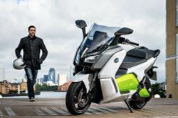 BMW C Evolution  สกูตเตอร์ไฟฟ้าอีกครั้งเพื่อโอลิมปิค