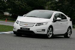 Sanook! Drive : Chevrolet Volt ตัวจริงรถไฟฟ้าที่รอความชัดเจน