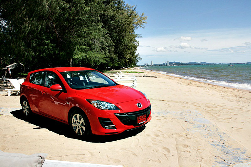 Sanook! Drive  : Mazda 3 1.6  สปอร์ตเบาๆที่ยังเจ๋งอยู่