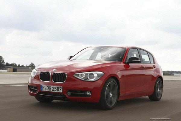 BMW  พร้อมลุย  BMW Series 1 1.5 3  สูบ