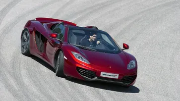 เปิดสเป็ค McLaren MP4-12C Spider สปอร์ตเปิดประทุนคันงามพร้อมขายในอังกฤษ