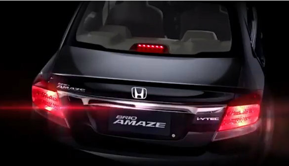 ดูเต็มตา บั้นท้าย  Honda Amaze