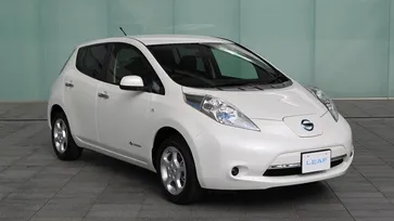 2013 Nissan Leaf  เบาและถูกกว่าที่คิด