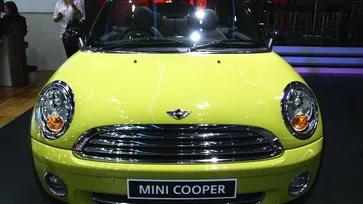 รถยนต์ Motor show 2010 -MINI COOPER