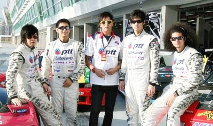 ภาพการแข่งขันFormula Drift @Singapoer 2010