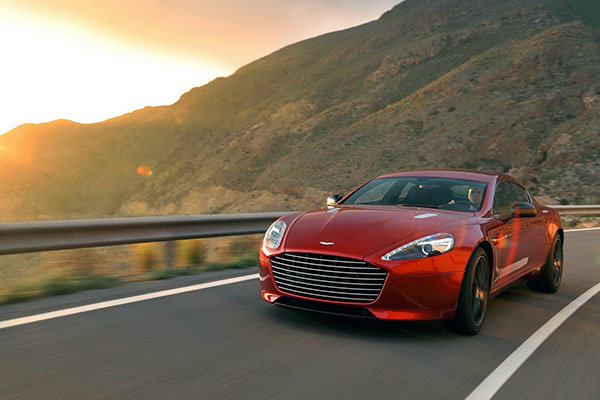 New Aston Martin Rapide S  เบ่ง 550 ม้า พกเรื่องหรูเหมือนเดิม