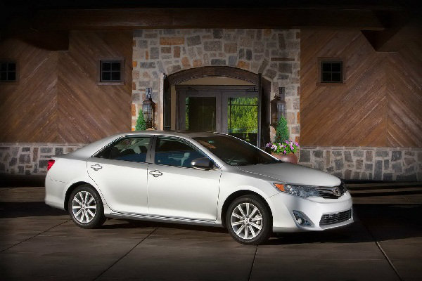 2013 Toyota Camry 