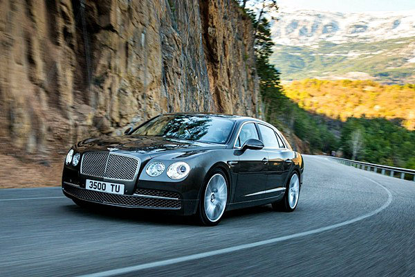 New! Bentley Flying Spur  เตรียมเผยความหรูที่เจนีวา