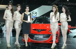 ราคารถใหม่  Mazda ในตลาดรถยนต์เดือน มีนาคม  2556