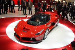 Ferrari LaFerari สืบสานเจ้าตำนาน 963 ม้า พลังไฮบริด