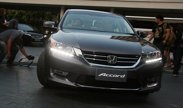 All New! Honda Accord 2013 ... ที่สุดแห่งความปรารถนาของยนตรกรรมระดับพรีเมี่ยม