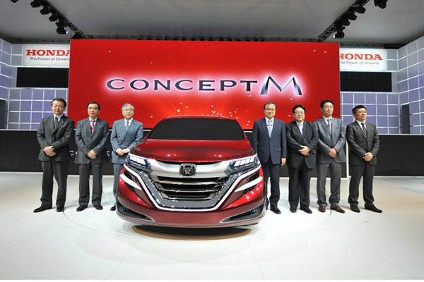 Honda Concept M minivan  หรือนี่คือว่าที่เนกประสงค์ ใหม่