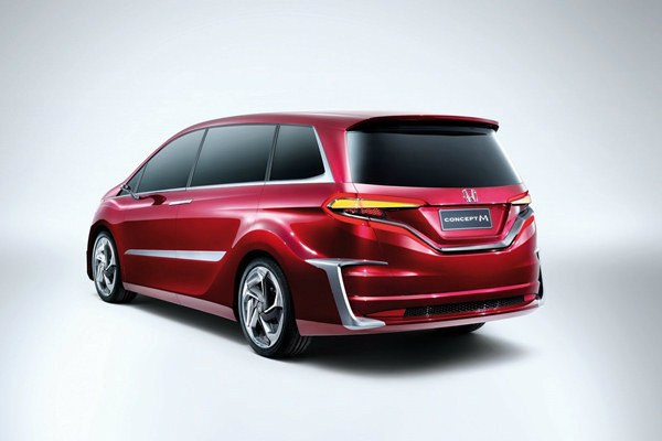 Honda Concept M minivan 