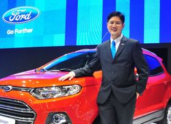 Ford .... ชักธงรบ Ecoboost  หมัดเด็ดสู้ศึก ภาษี  Co2