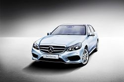 Mercedes Benz E-Class LWB  ยาวยิ่งกว่าหรูยิ่งขึ้น