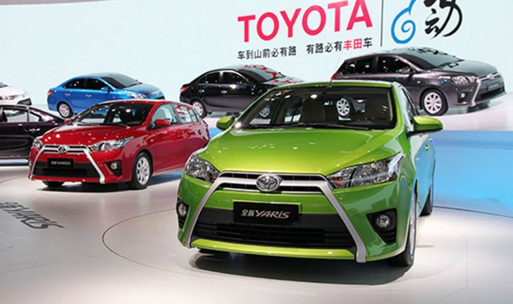 ดูชัดๆอีกที ว่าที่  toyota Yaris  อีโค่คาร์