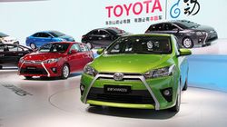 ดูชัดๆอีกที ว่าที่  toyota Yaris  อีโค่คาร์