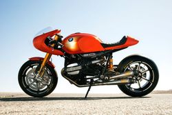 BMW R90S  สปอร์ตไบค์สไตล์ย้อนยุค