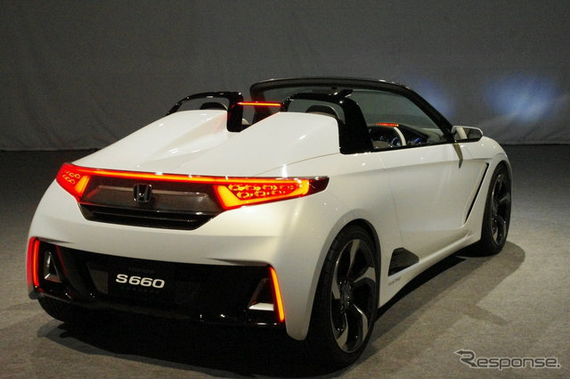 ว้าว! Honda S660 Concept ตัวแทน Honda Beat อันโด่งดัง