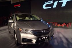 รายละเอียดอ็อพชั่นใน All-new Honda City 2014 เวอร์ชั่นอินเดีย