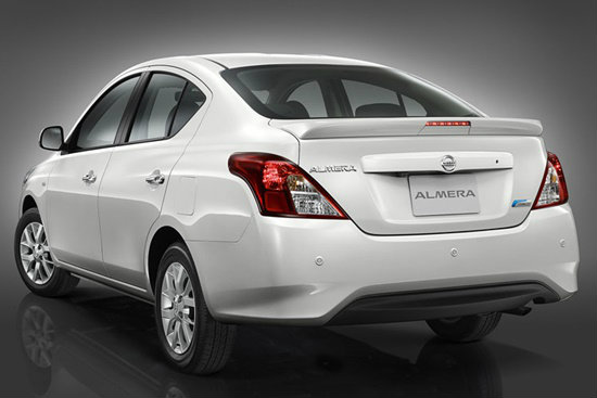 นิสสัน อัลเมร่า 2014