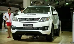 Toyota Fortuner 2014 ใหม่เปิดตัวที่อินเดีย!