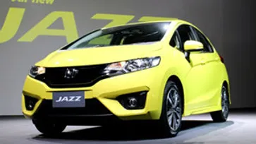 Honda Jazz 2014 ใหม่ เคาะราคา 550,000 บาท