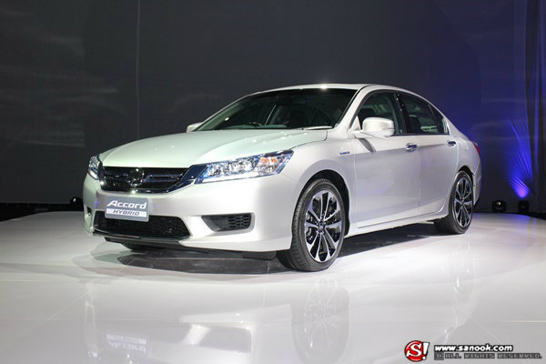 'Honda Accord Hybrid 2014' ใหม่ เปิดตัวล่าสุด เคาะเริ่ม 1.65 ล้านบาท