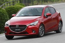 ด่วน! รูปหลุด Mazda 2 2015 ใหม่ล่าสุด
