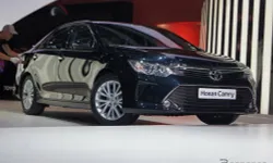 Toyota Camry ไมเนอร์เชนจ์เปิดตัวแล้ว คาดโฉมเดียวกับไทย