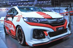 Honda Jazz Racing Concept ใหม่ เผยโฉมที่งานมอเตอร์โชว์ประเทศอินเดีย