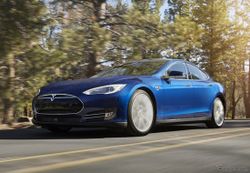 Tesla เตรียมเปิดตัวรถไฟฟ้ารุ่นเล็กราคาประหยัด พร้อมส่งมอบปี 2017 นี้