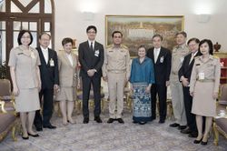 ประธานนิสสัน พบนายกรัฐมนตรี สนับสนุนนโยบายของรัฐบาลด้านรถยนต์พลังงานไฟฟ้า