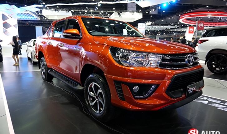 ในงานมอเตอร์โชว์ เผยโฉม Toyota Revo TRD Sportivo และ Fortuner TRD Sportivo เริ่ม 7.22 แสนบาท