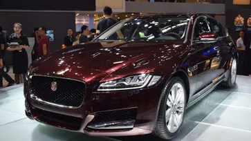 เปิดตัว Jaguar XFL เวอร์ชั่นฐานล้อยาวสำหรับตลาดจีนโดยเฉพาะ