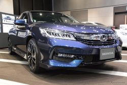 เจ๋ง! Honda Accord Hybrid ไมเนอร์เชนจ์ใหม่ มาพร้อมเกียร์แบบปุ่มกด