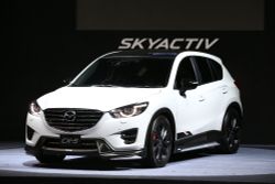 Mazda CX-5 Racing Concept เผยโฉมที่งานออโต้ซาลอน 2016